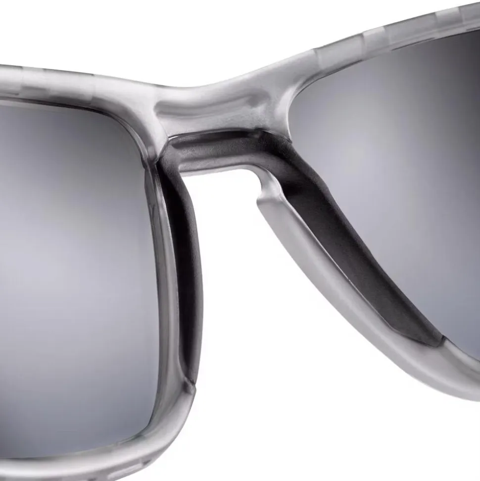 Occhiali da sole Julbo Shield Translucide Mat Noir Bleu Reactiv High Contrast 0-4