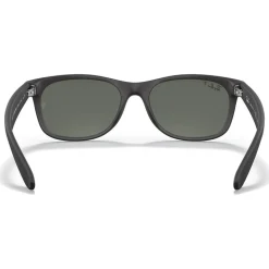 Occhiali da sole Ray Ban RB2132 New Wayfarer Classic Matte Rubber Black Polar Green