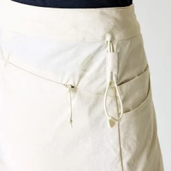 Pantaloncini da trekking DARE2B Melodic III Short Almond Milk