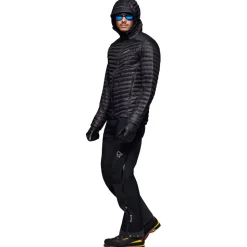 Piumino Norrona Trollveggen Down 800 Super Light Hood Caviar Black